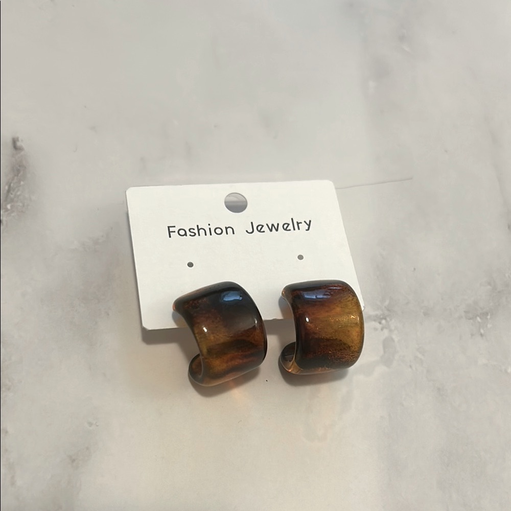 BRAND NEW❣️Y2K Amber Earrings